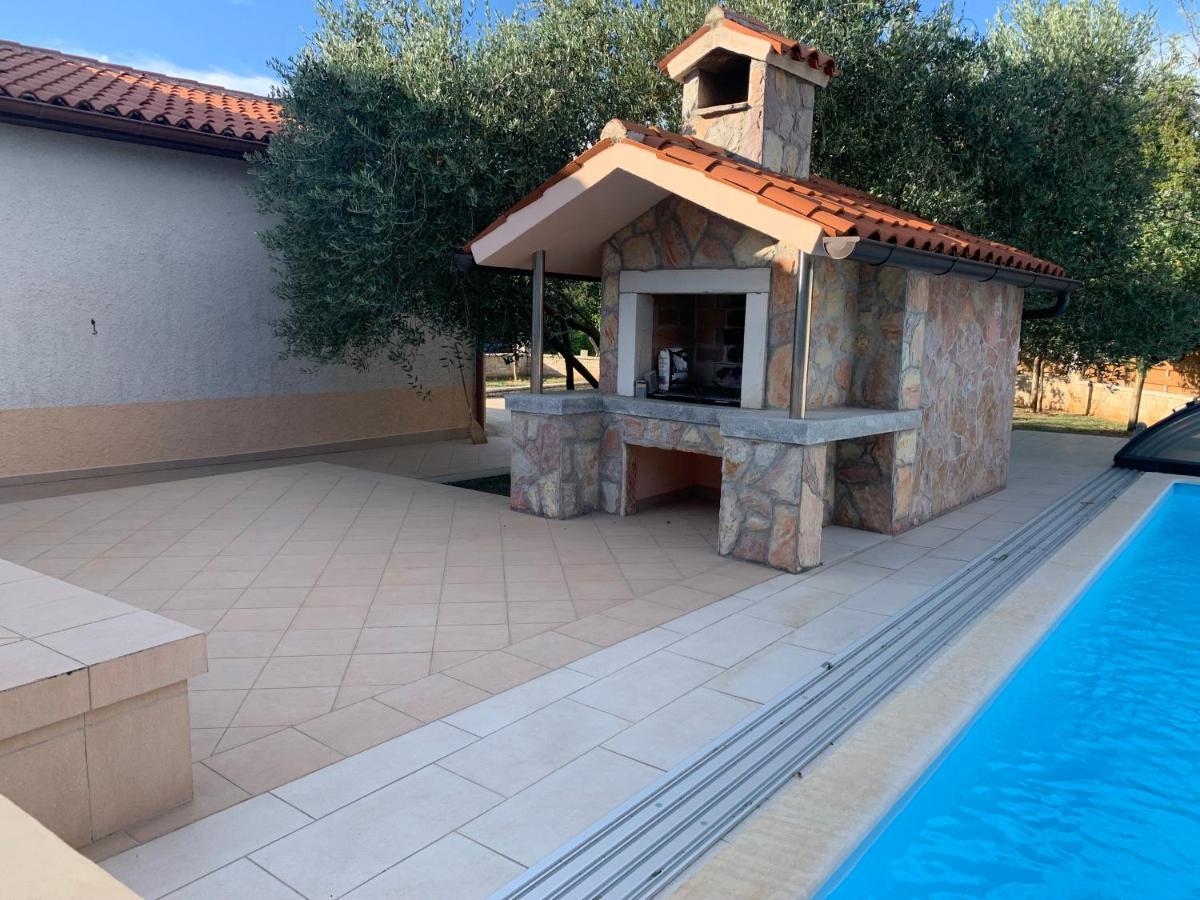 Villa Vetta, Sea, Nature, Pool & Relax Barban Bagian luar foto